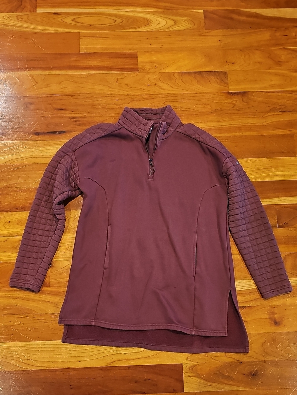 Quilted Sleeve Half-Zip Pullover - Burgundy